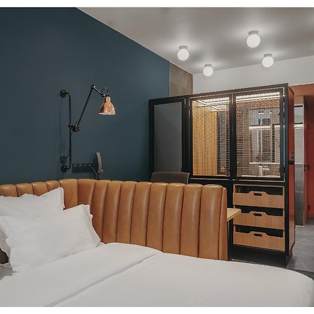 1.75 Paris Le Charme Hotel ภายนอก รูปภาพ